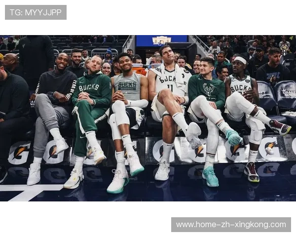 字母哥篮下统治力爆表,雄鹿笑纳关键战